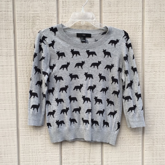 Forever 21 Sweaters - XXI {Forever 21} hipster black & gray fox sweater
